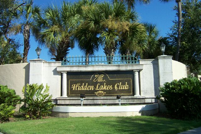 Hidden Lakes Club