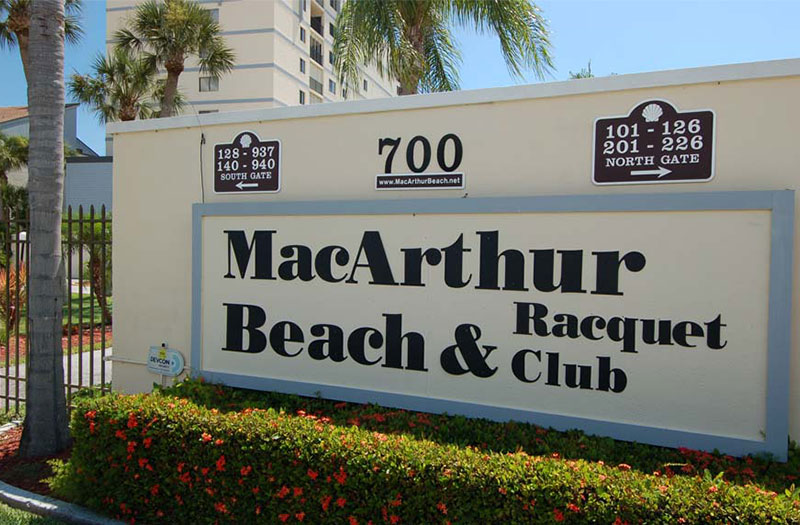 Macarthur Beach and Racquet Club
