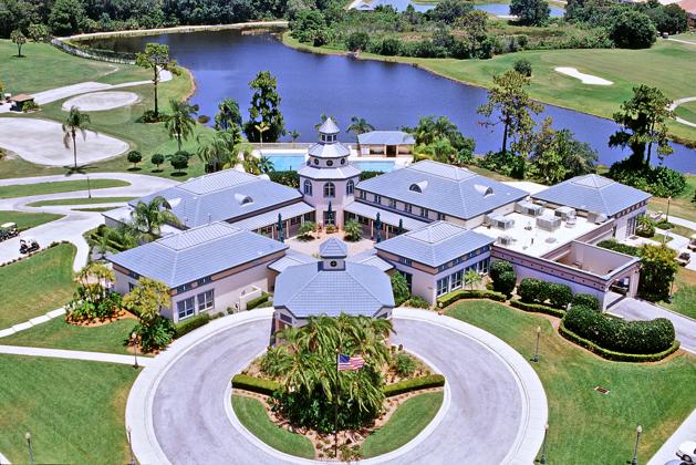 Pelican Pointe Golf & Country Club