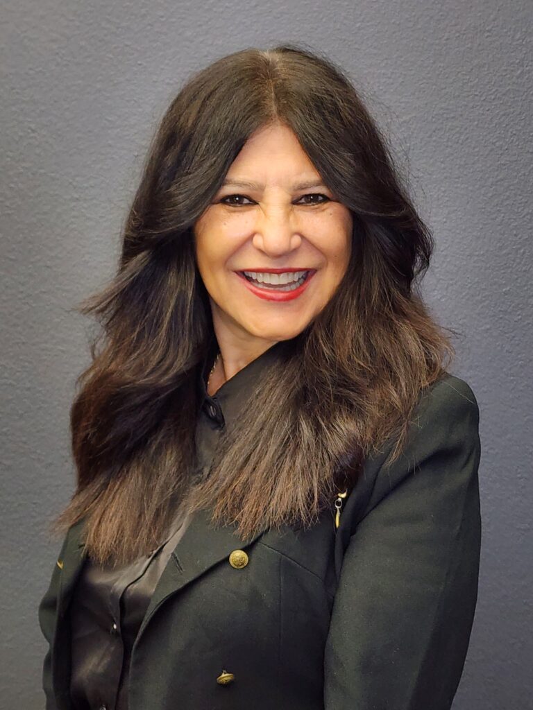 Eva Santiago